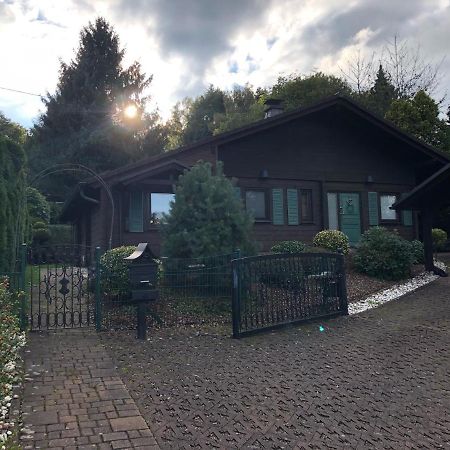 Gemuetliches Holzhaus In Idyllischer Lage Ruppichteroth Extérieur photo